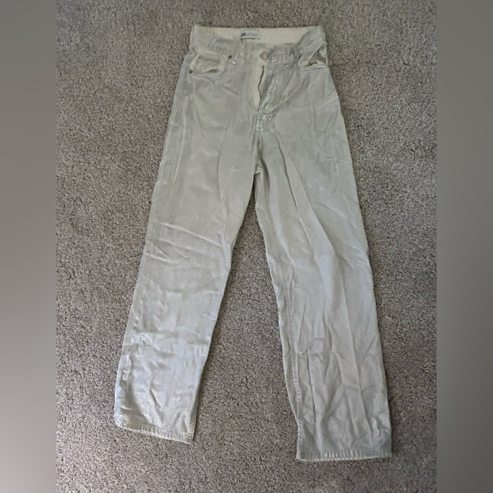 Zara Women’s white with silver shimmer pants